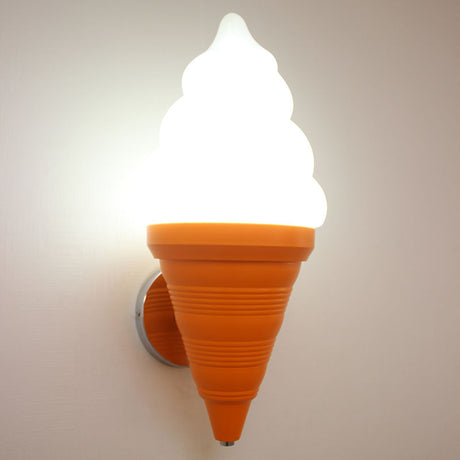 ArcticGlow – Modern LED Vägglampa Carvallo