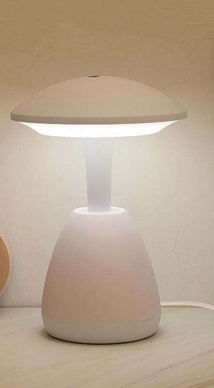 GlowShroom - Dimbar LED Bordslampa med Touchfunktion för Sovrum & Barnrum Carvallo