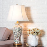 LumiCeram - Klassisk Keramisk Bordslampa för Stämningsfull Belysning i Vardagsrum & Sovrum Carvallo