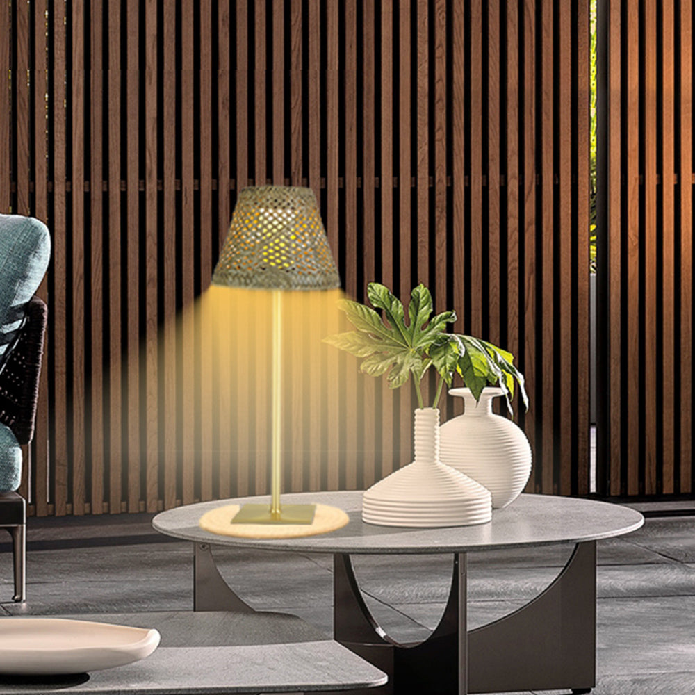 LumiTerras – Trådlös LED Bordslampa, Dimbar Utomhusbelysning för Terrass och Trädgård Carvallo