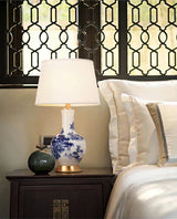 LumiChinois - Keramisk Bordslampa i Chinoiserie Stil med Textil Lampskärm Carvallo