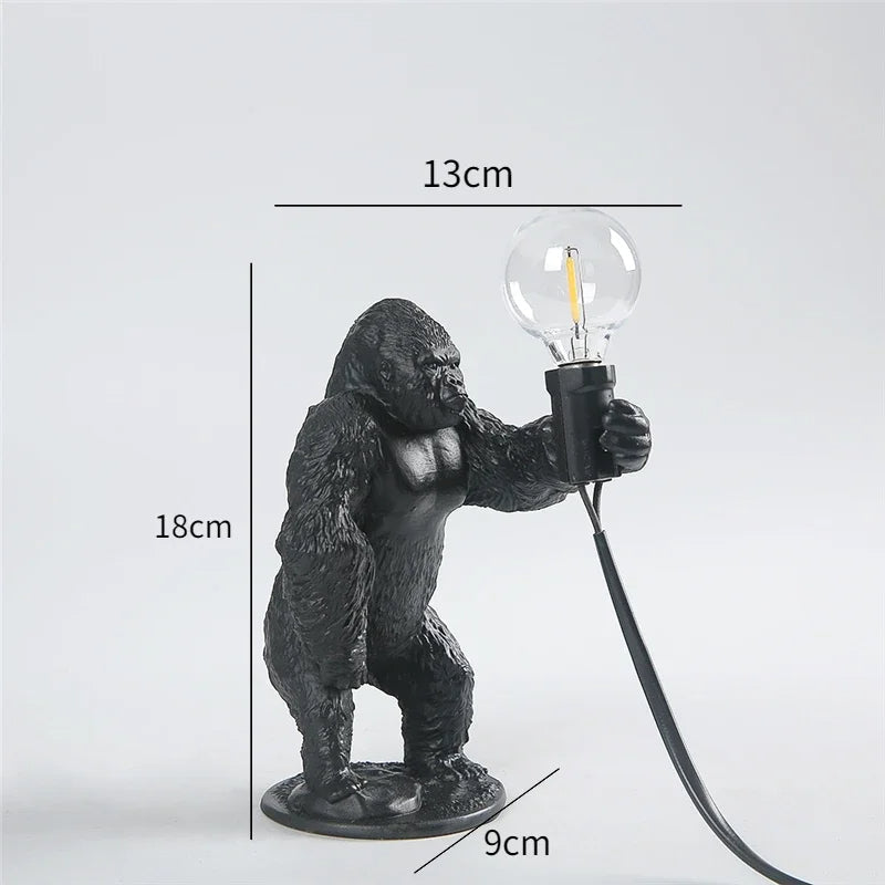 Majestic Gorilla Accent Lamp – Djärv och konstnärlig Statement Lighting MILA Sverige