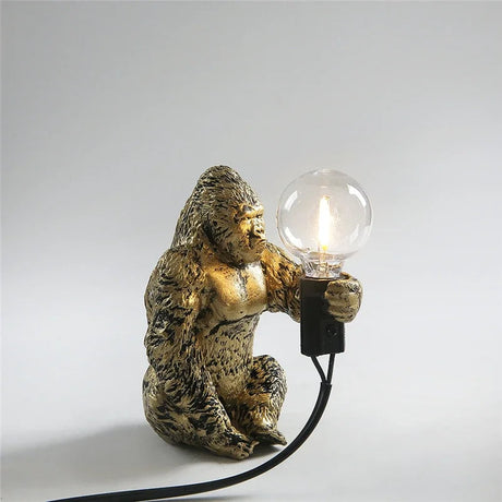 Majestic Gorilla Accent Lamp – Djärv och konstnärlig Statement Lighting MILA Sverige