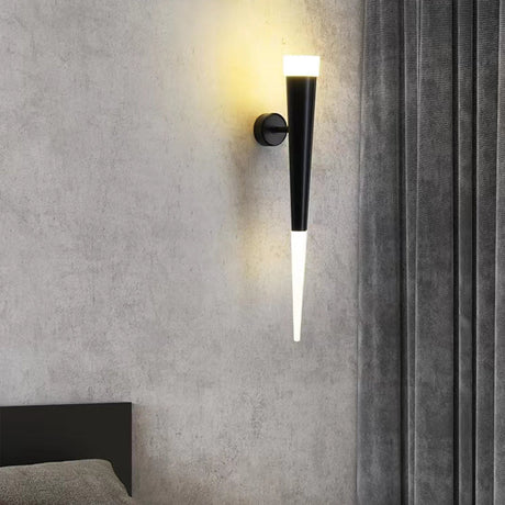 TubeGlow - Minimalistisk LED Vägglampa för Vardagsrum och Hall Carvallo