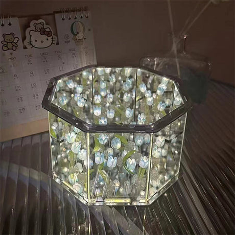 Royallure Tulpan Spegel Nattlampa - 7 Färgval Carvallo