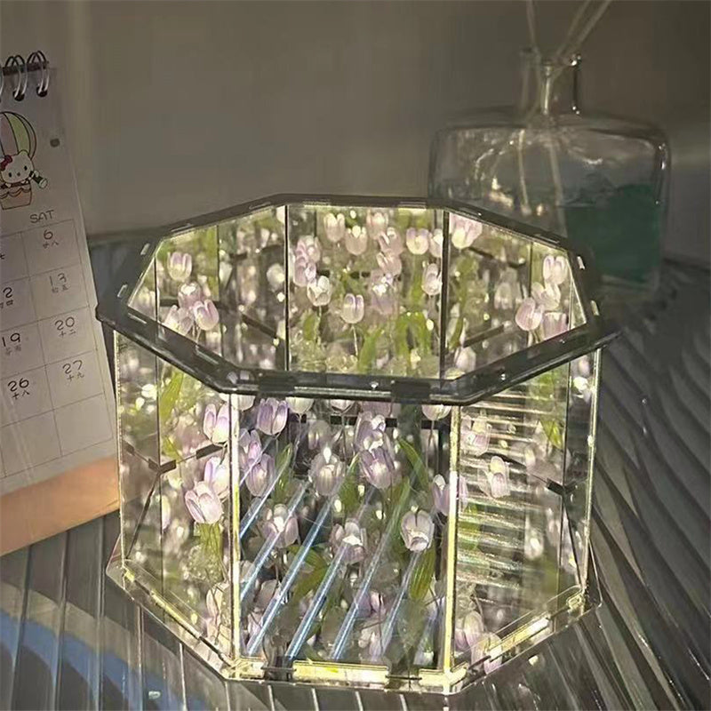 Royallure Tulpan Spegel Nattlampa - 7 Färgval Carvallo