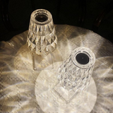 Fascinerande diamantglas bordslampa Carvallo