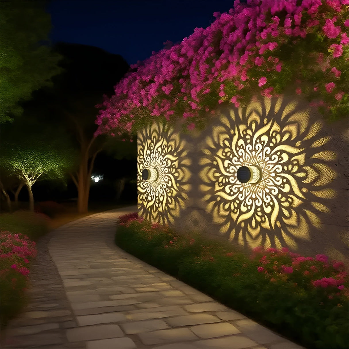 Carvallo Solar Vägglampa | Varmvit LED-ljussättning | IP65 Väderbeständig | Modernt Cut-Out-Design Carvallo