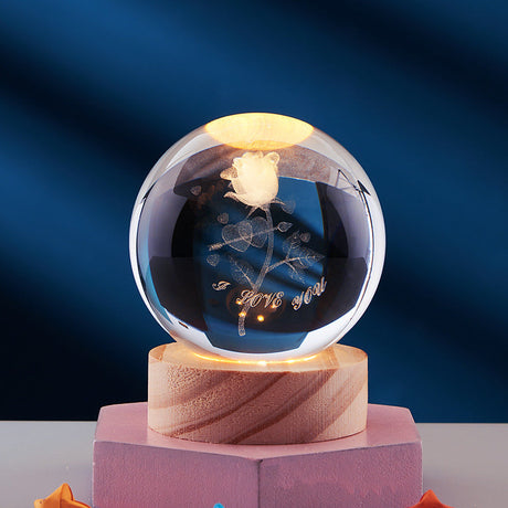 LED Kristallampa med Träbas Carvallo