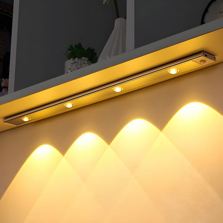 Trådlös Rörelsesensor LED-lampa – Uppladdningsbar och Lätt att Installera Carvallo