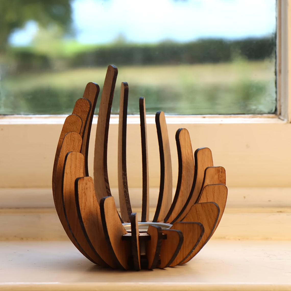 Bohemisk Lotus Ljuslykta – Handgjord Lagerträ Design Carvallo