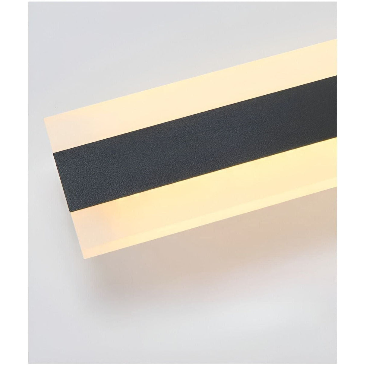 AquaShield Light – Vattentät utomhusvägglampa Carvallo