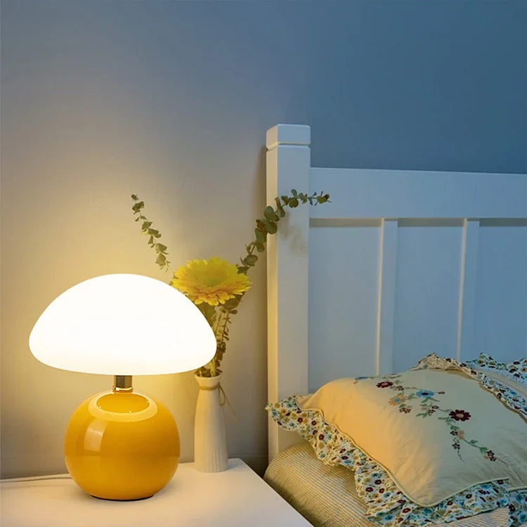 ArtDeco Bordslampa – Modern Svamplampa i Tidlös Design Hemnix