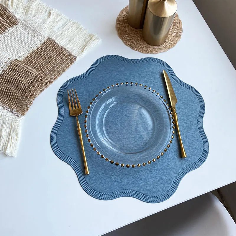 Faux läder blomformade bordstabletter för stilfull matlagning Carvallo