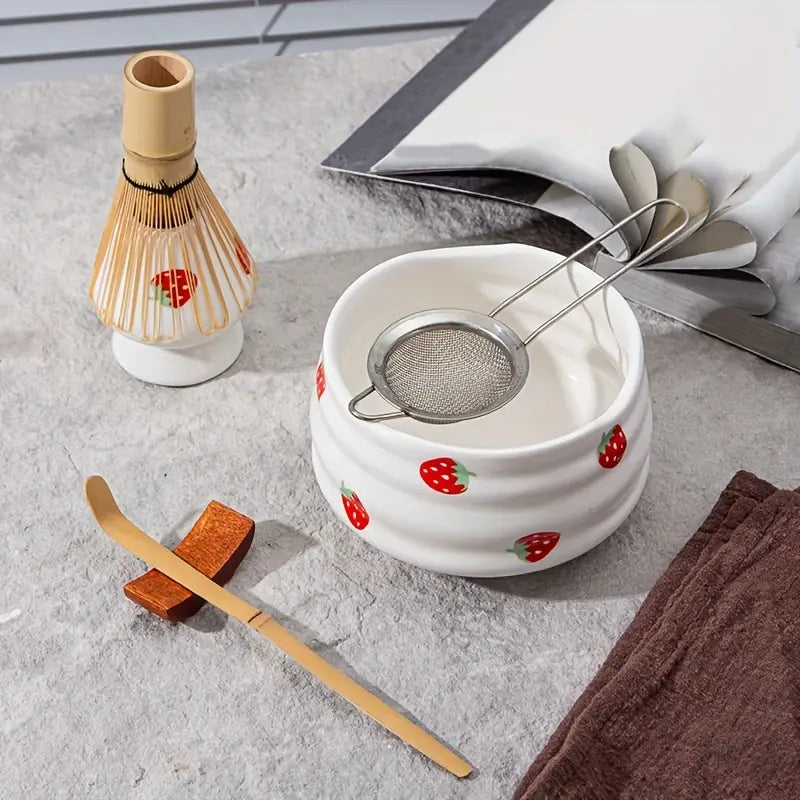 Matcha Set med jordgubbsskål – Traditionellt tillbehör för Matcha Latte Carvallo
