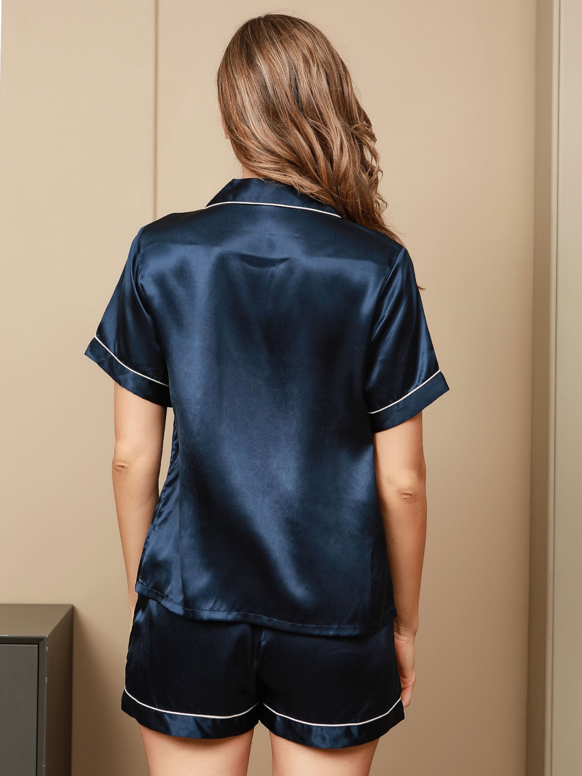 Marjolein - Lyxigt kort pyjamasset i siden för kvinnor MILA Sverige