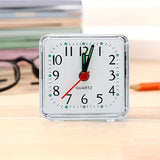 Enkel Vit Fyrkantig Väckarklocka Carvallo