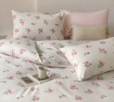 LushPetal Set – Elegant Blommig Sängset Carvallo