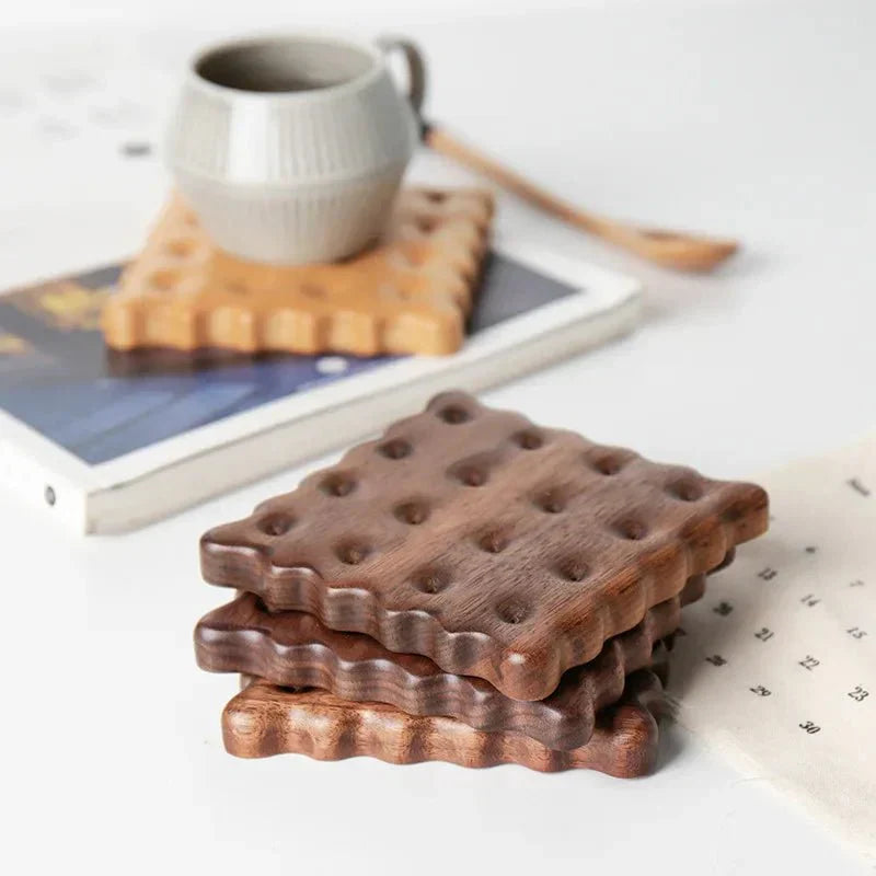 Fyra bitars set av trä kakform coasters modern stil Carvallo