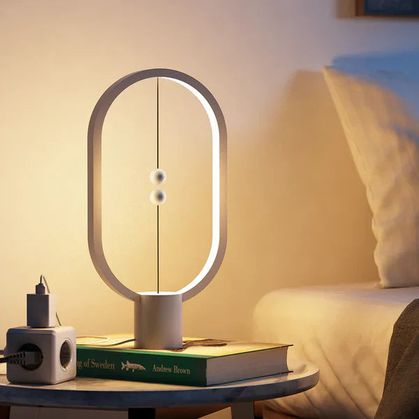 Bordslampa trä LED oval modern design Carvallo