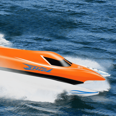 Fjärrkontrollbåt för snabb sjö-racing Carvallo