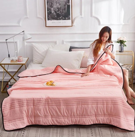 Lyxigt siden täcke Carvallo