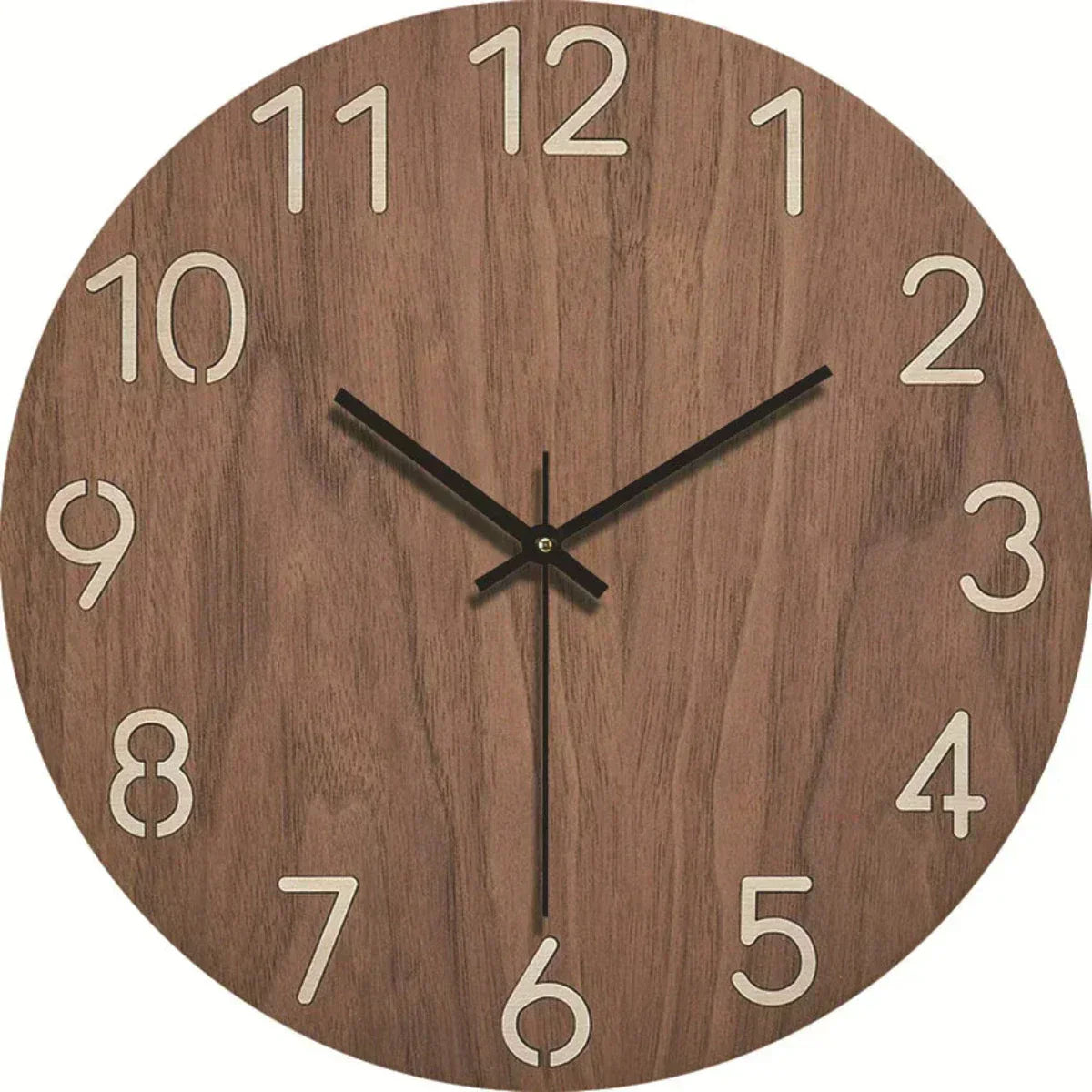 Carvallo – Runt väggur med stora siffror och rustik design i naturligt trä Carvallo