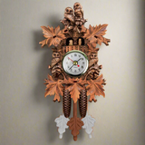 LuxRoyale Retro Kuckucksväggur med Pendeldesign Carvallo