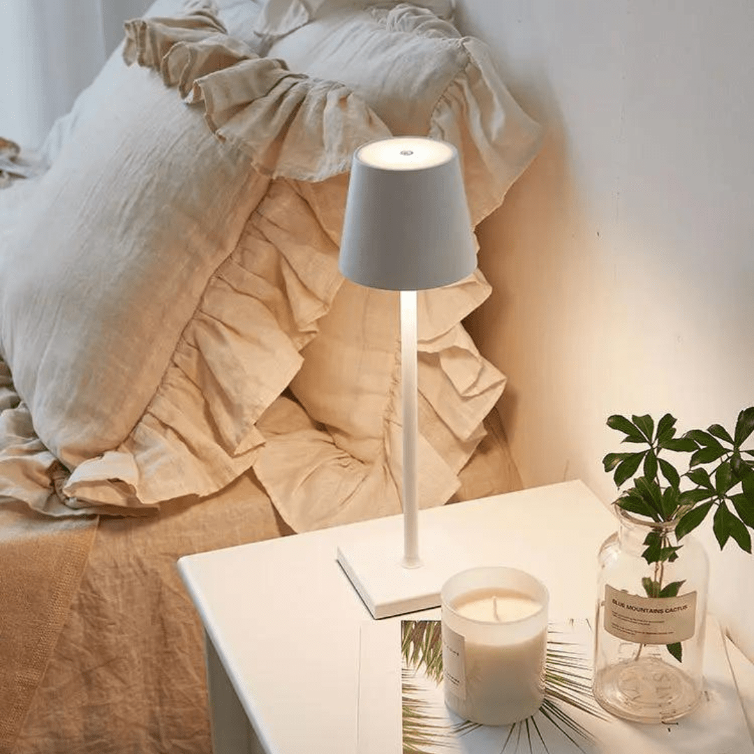 EleganceGlow Trådlös Lyx-Lampa Carvallo