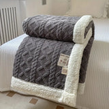 Lyxig Snuggle Blanket – Vändbar Sherpa Fleece Komfort Carvallo