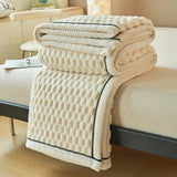 Cloud Cuddle Blanket – Gentle Touch for Elegant Interiors Carvallo