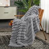 Carvallo - Fuzzy fleece blanket Carvallo