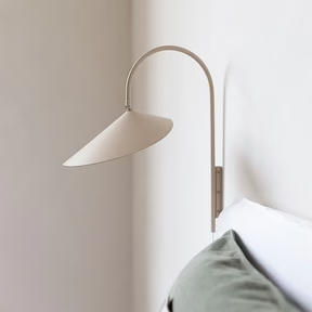 Modern vägglampa | Arum lampa med justerbar kronblad | Skugga järnram | 19 tum | Brick by Brick Carvallo