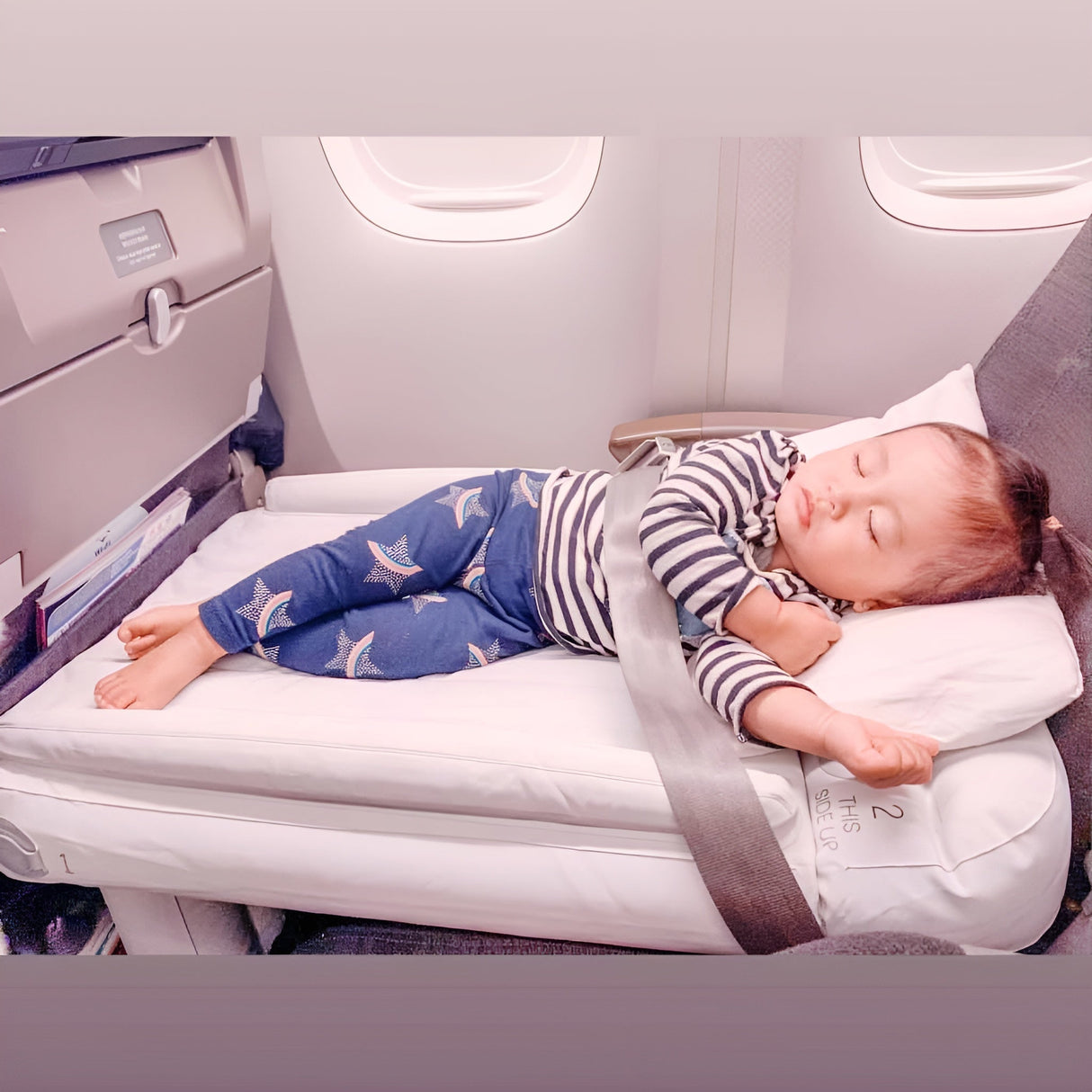 Carvallo-resesäng Luftolino | Integrerad pump & kantskydd | Uppblåsbar & kompakt | 80×50 cm Carvallo