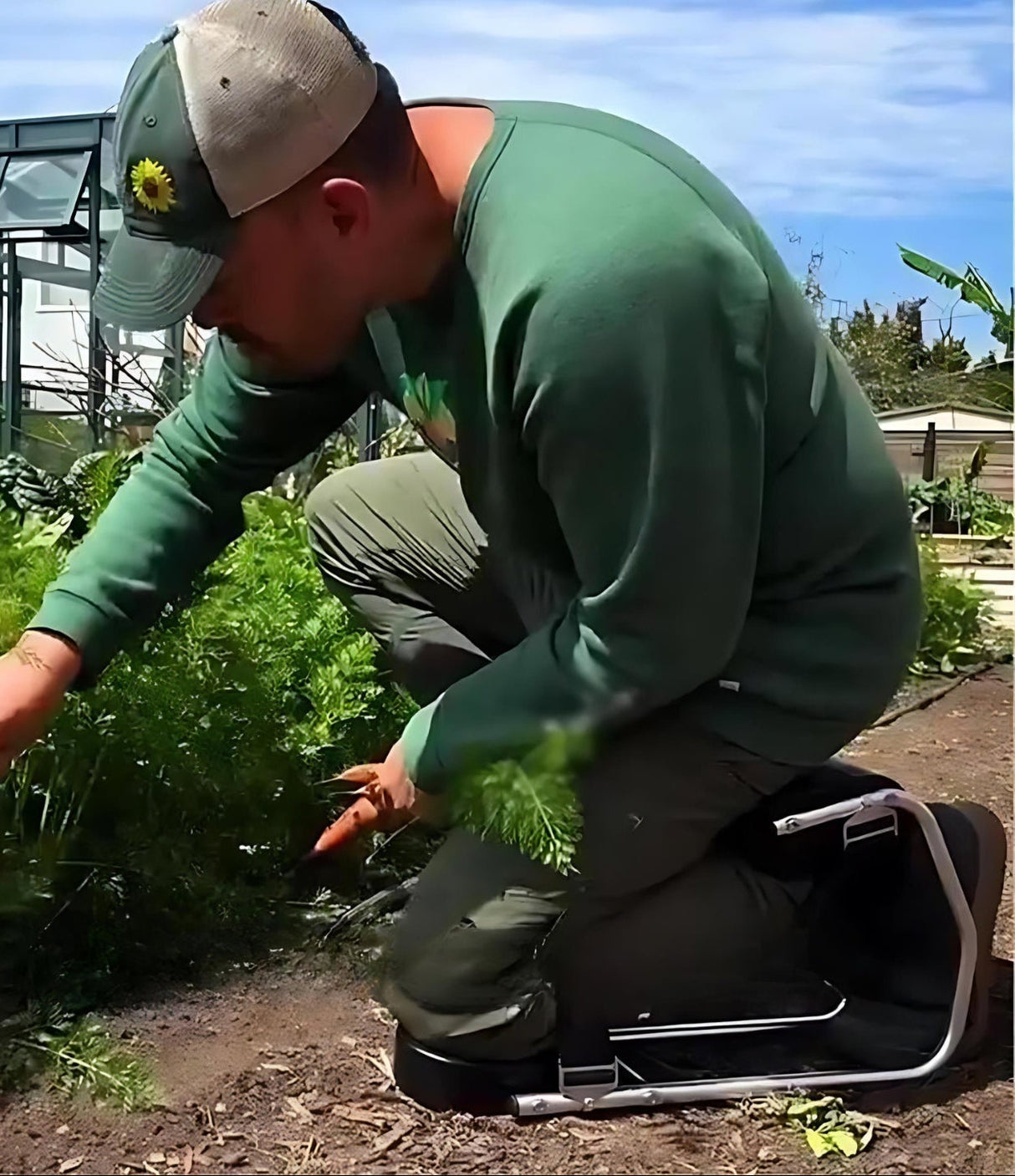 Hopfällbar trädgårdssits och knäböjare med verktygsficka MILA Sverige