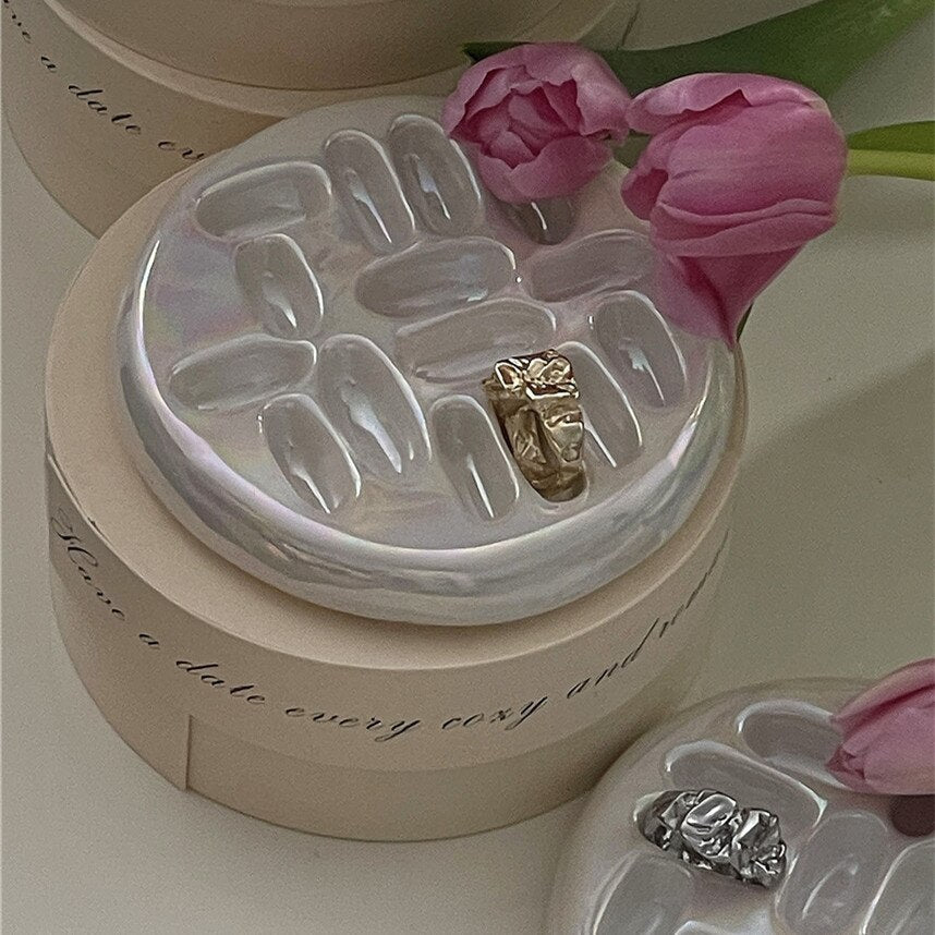 Handgjord Keramisk Dekorativ Mini Ringställsfat Carvallo