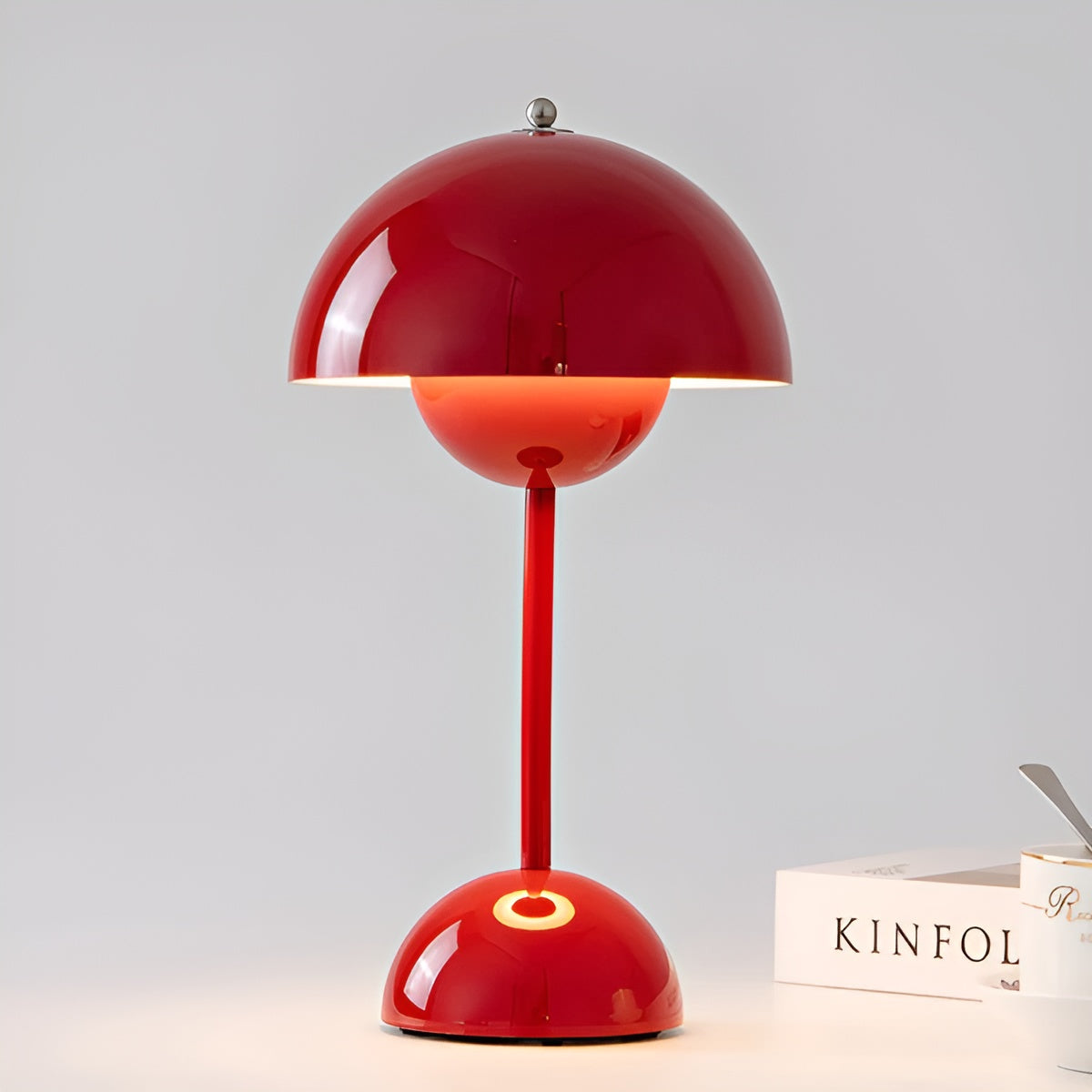 Elegant bordslampa Carvallo