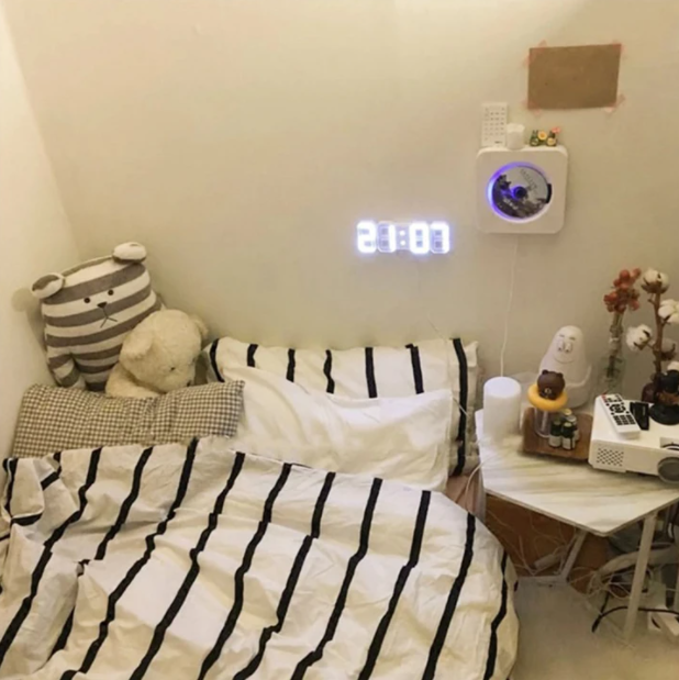 Smart 3D Digital Klocka – Modern Design för Din Nattduksbord Carvallo