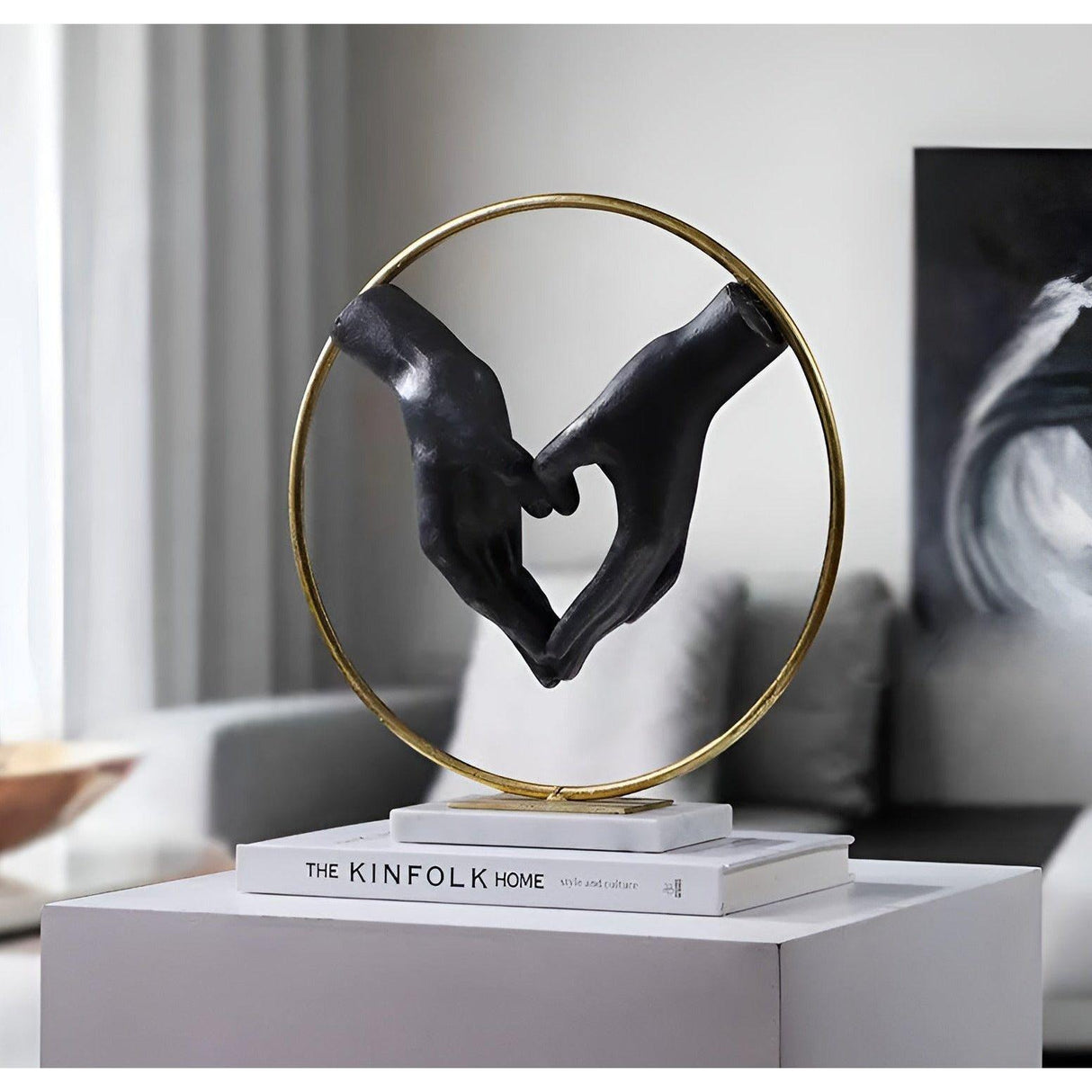 Handshake Decor - Kreativ Skakande Händer Staty för Lyxig Dekoration Carvallo