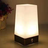 MotionLite - Batteridriven sänglampa med rörelsesensor för praktisk belysning Carvallo