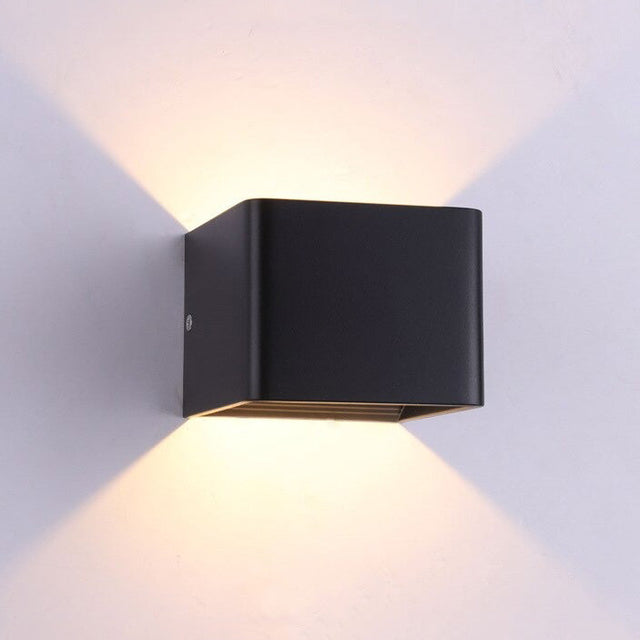 Cubic Väggsängs Lamparm LED Minimalistisk Design för Sovrum Carvallo