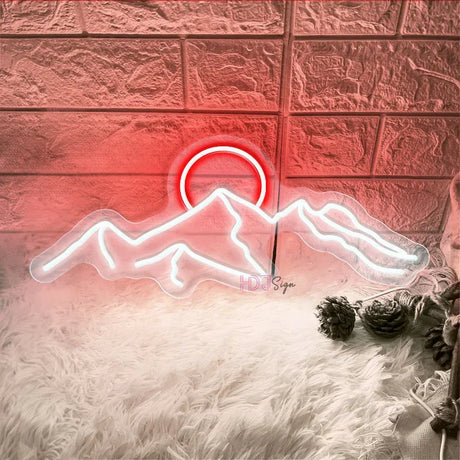 SummitGlow – LED Neon Skylt med Berg & Sol Design för en Livfull Atmosfär Carvallo