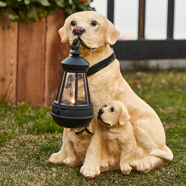 PuppyGlow – Solarlampa med lekfull hundstaty för utomhus charm Carvallo