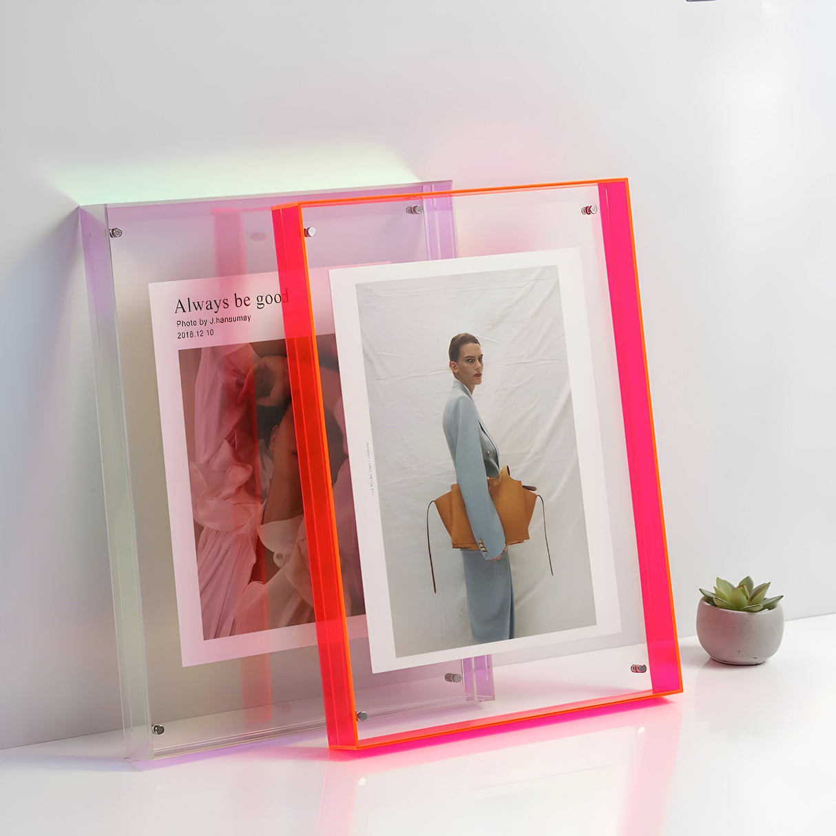 Akrylbladram – Transparent och Färgad, Modern Skydd för Fotografier Carvallo