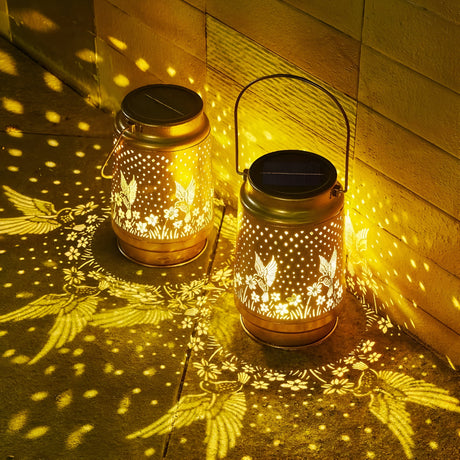 GlowWing Haven - Solar-Hummingbird-Garden Lantern Carvallo