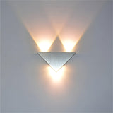 TriBright Light - Modern Triangulär Vägglampa LED Vägglampa Carvallo