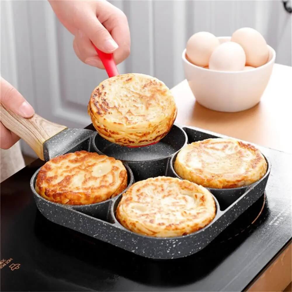 MultiChef – 4-håls Omelettpanna med Nonstick-beläggning | För Frukost, Smårätter och Kreativ Matlagning-Frying Pans-BB-Hemnix