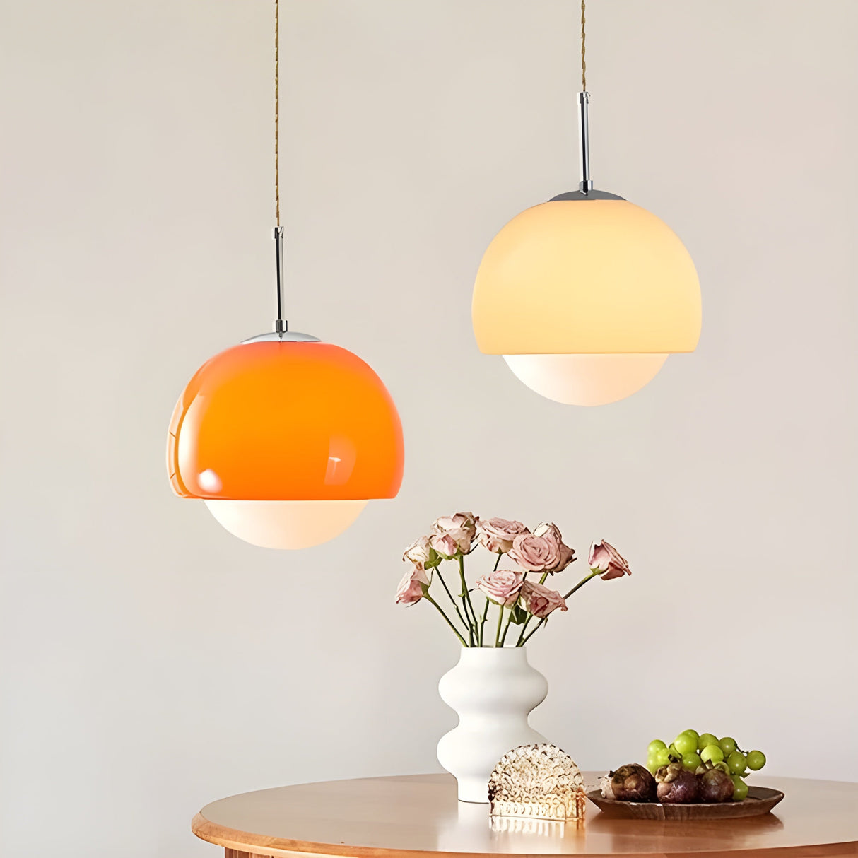 Glas-hänglampa i boll-design – stilfull retro-belysning för vardagsrum Carvallo