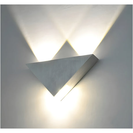TriBright Light - Modern Triangulär Vägglampa LED Vägglampa Carvallo