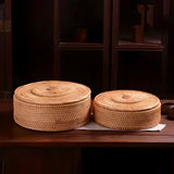 RusticBreeze Korg - Handgjord Rattanförvaringslåda med Lock Carvallo